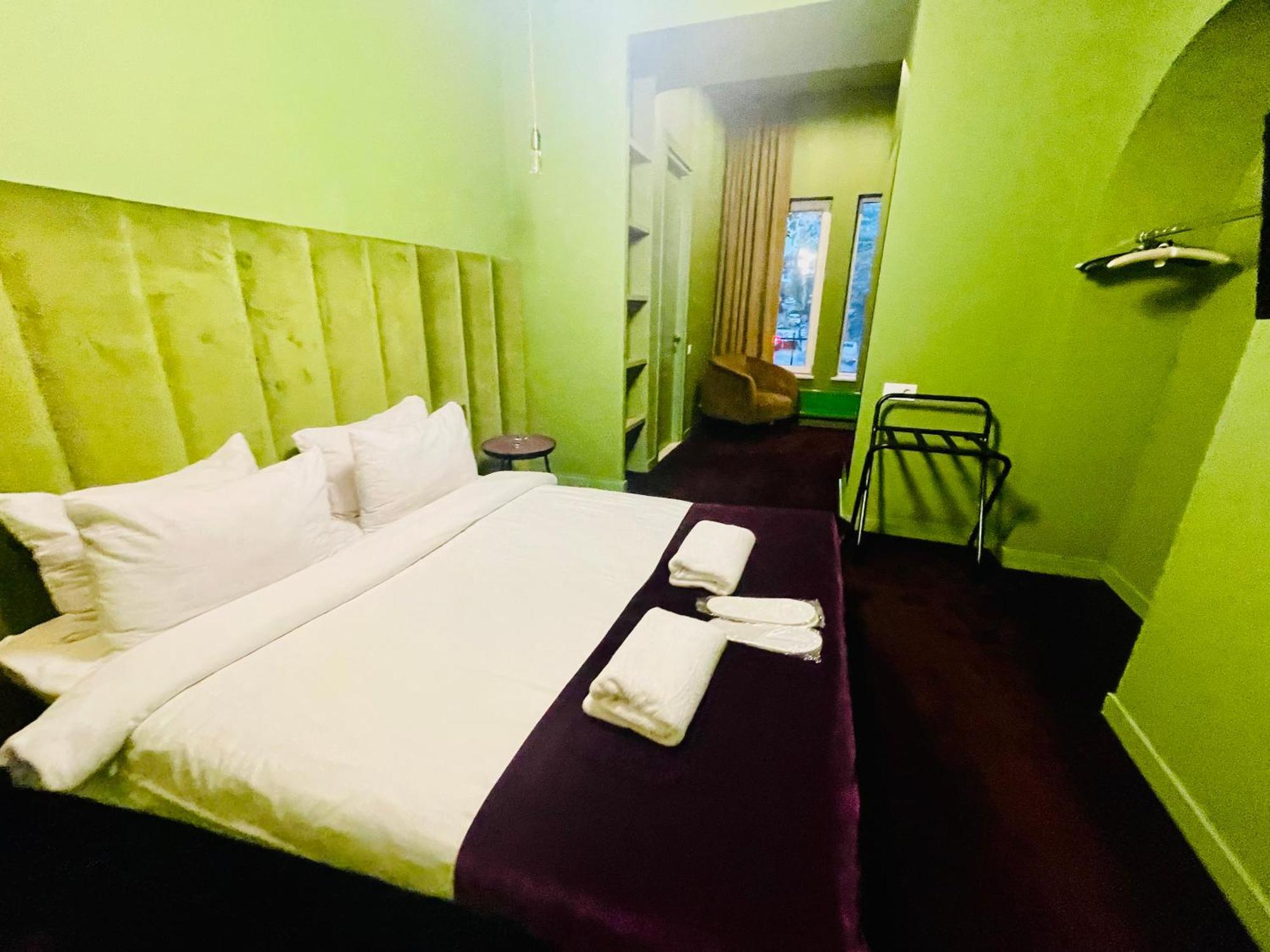 Freeze Inn Tbilisi ภายนอก รูปภาพ
