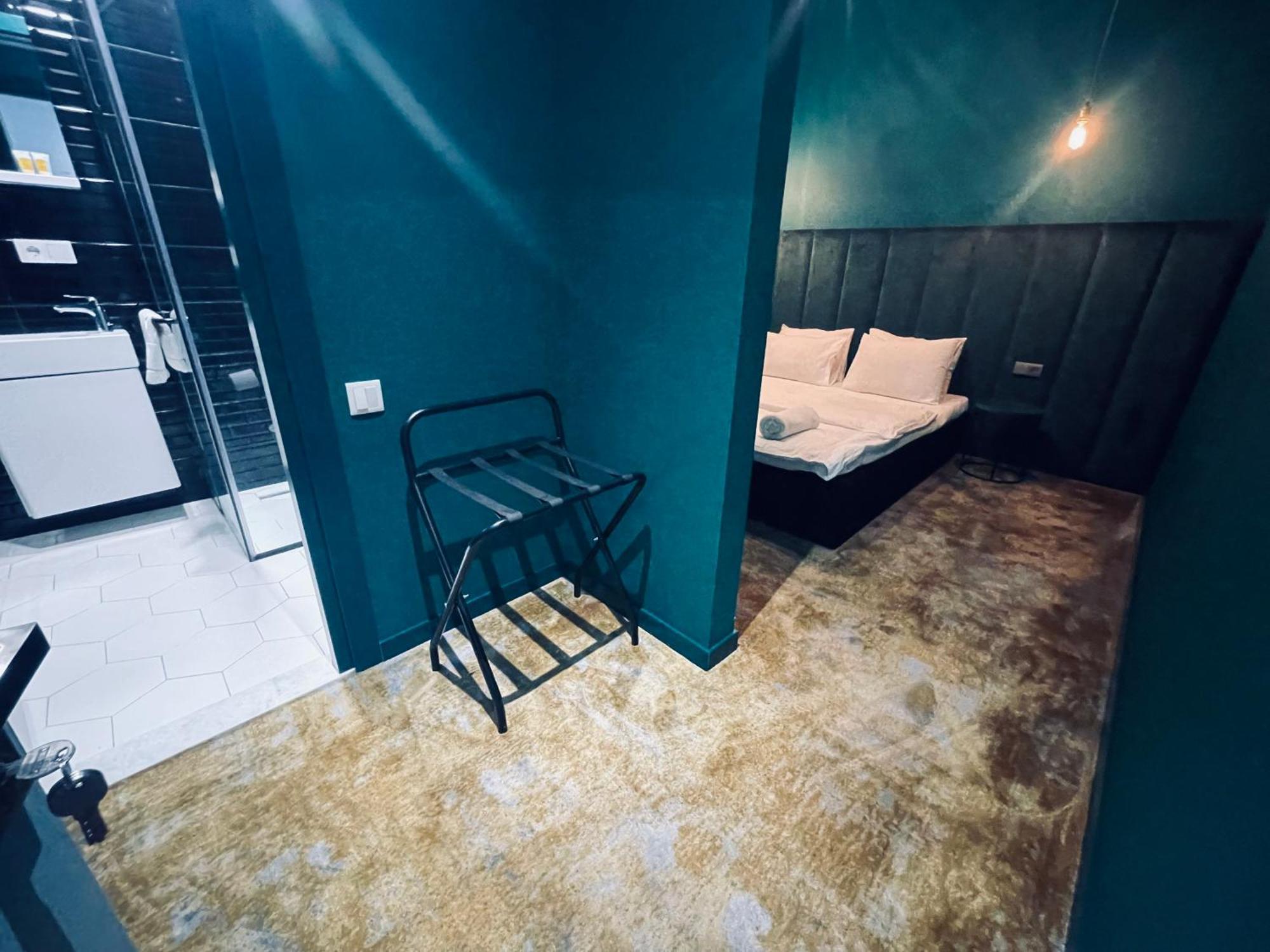 Freeze Inn Tbilisi ภายนอก รูปภาพ